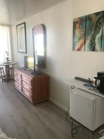 Hilo Bay Hotel