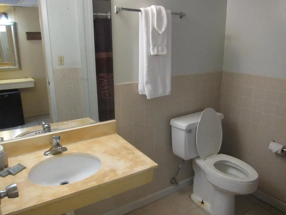 ** Aparthotel Hilo Bay Hotel United States